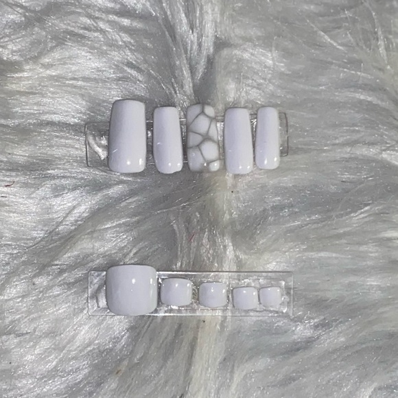 White Mani + Pedi Press on Nail Set| 10pcs Medium Square Nails & 20pcs Toe Nails - Picture 1 of 7